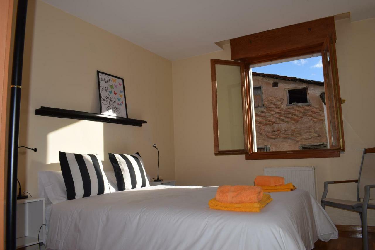 Apartamento Belmecher Estella Exteriér fotografie